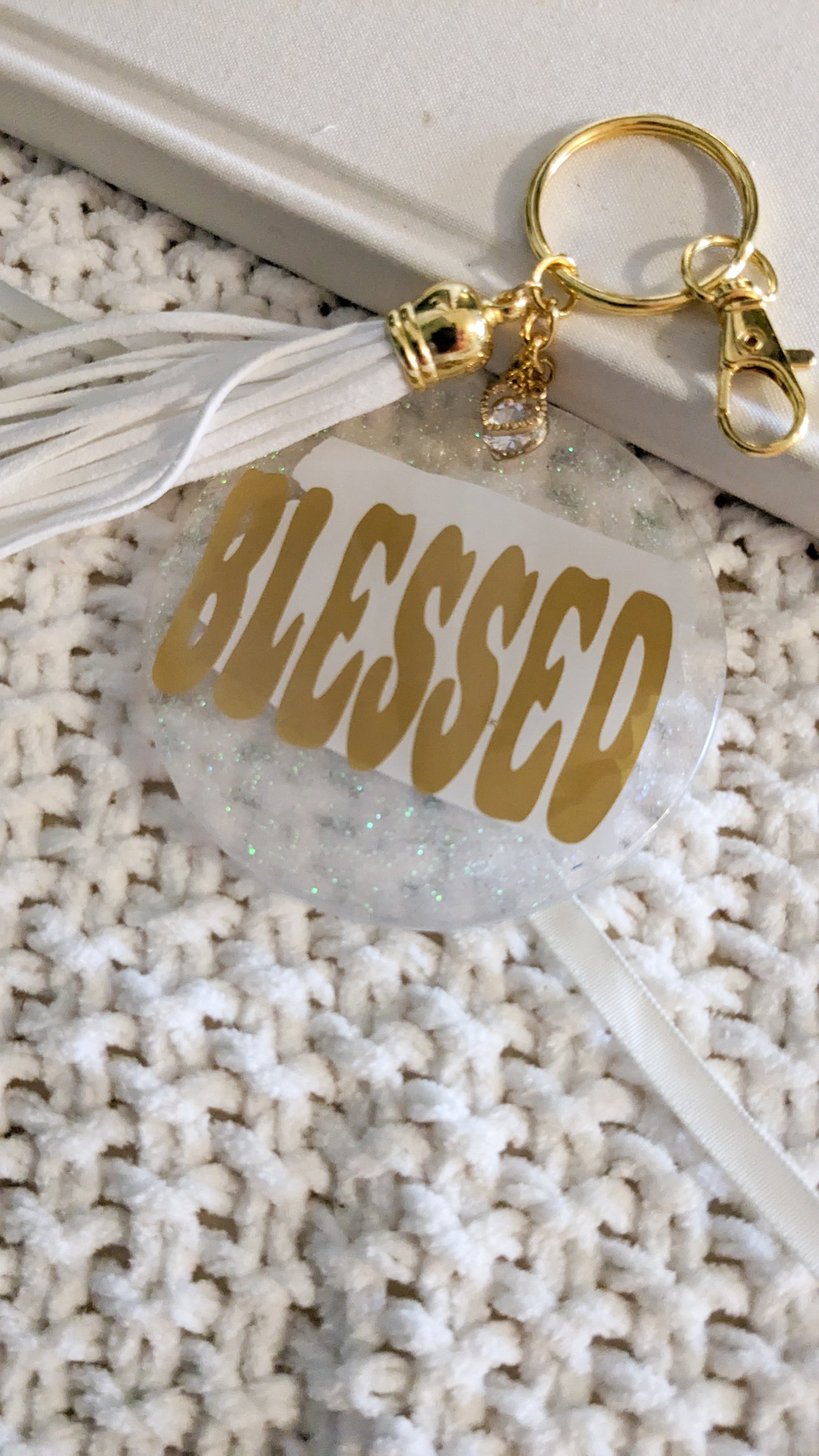 Keychains White and Gold 3 inch