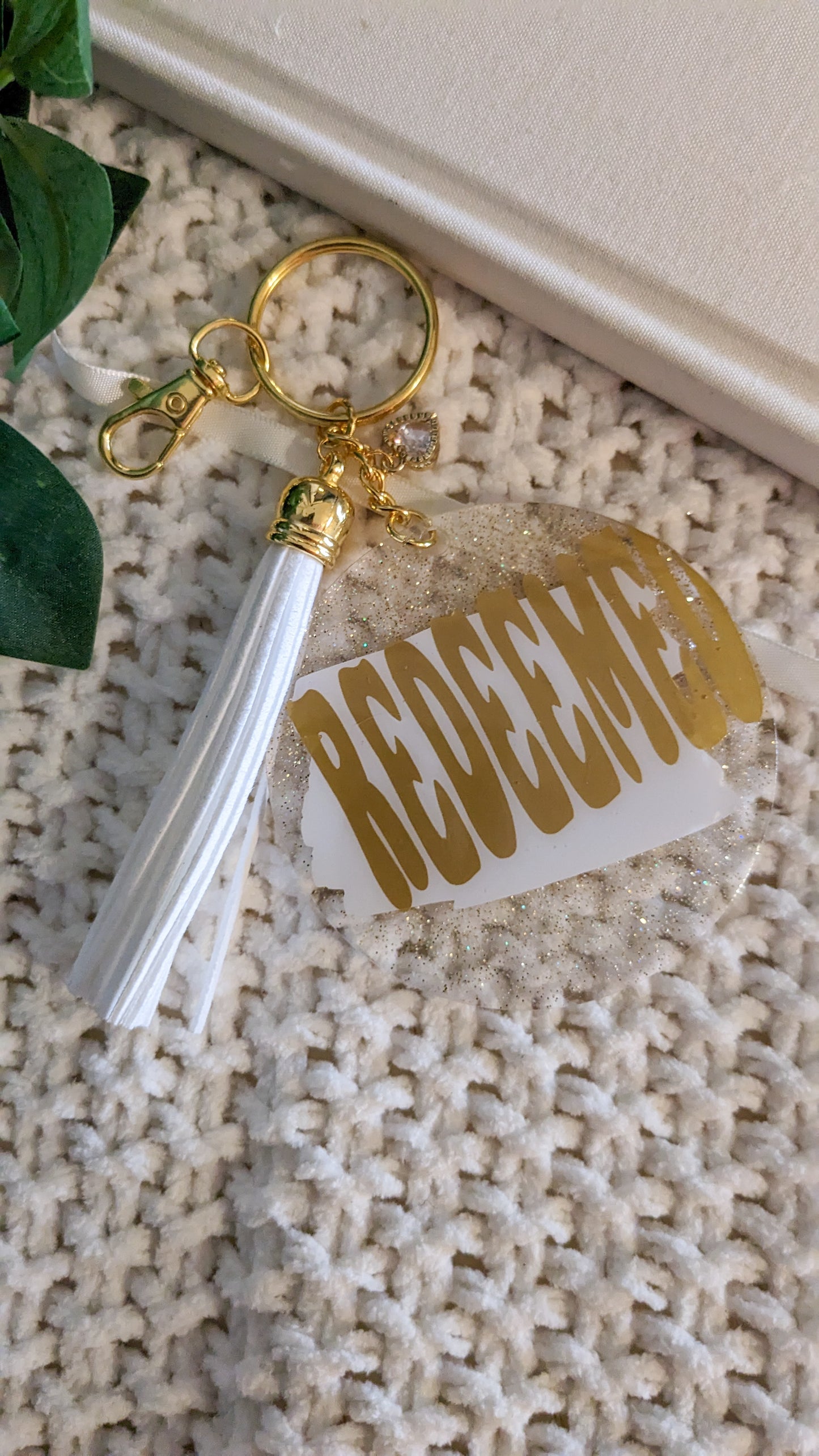 Keychains White and Gold 3 inch