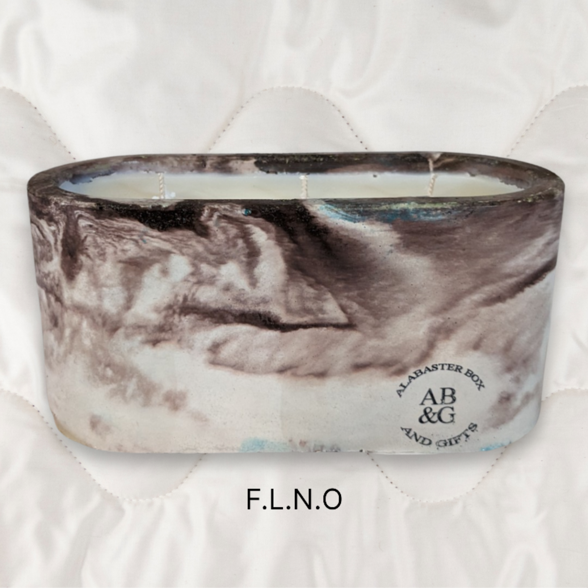 Concrete coconut wax candle 11oz. ( F.L.N.O)